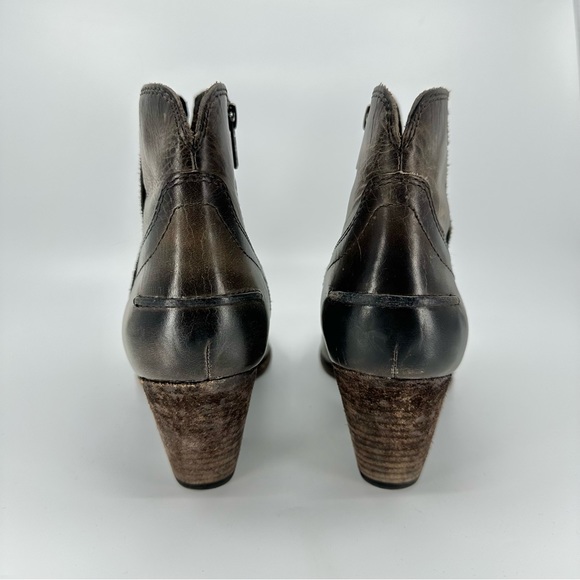 FRYE Renee Short Seam Brown Leather Ankle Boot with Heel size 9.5 M 3472066 - Picture 8 of 8